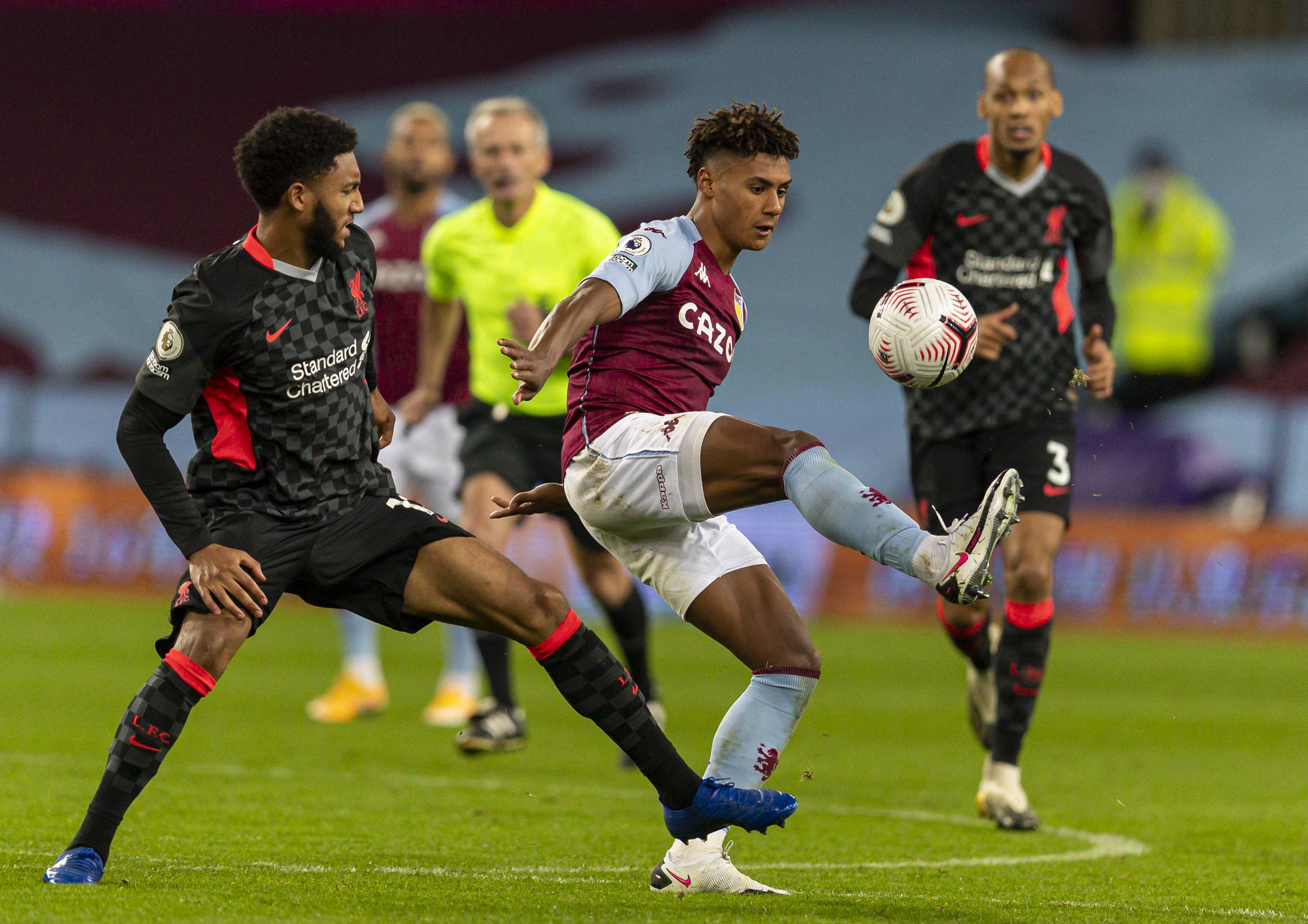 成为球场上 成为球场上